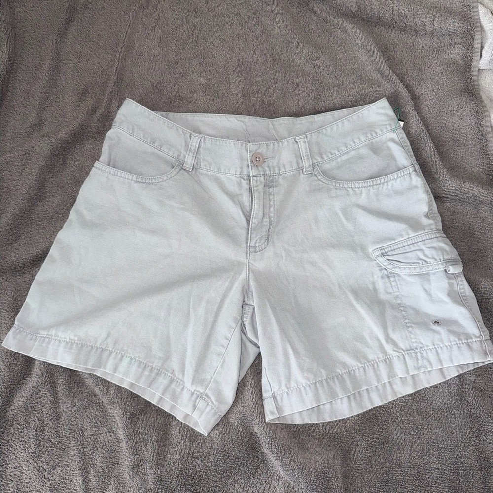 The North Face Women's Light Gray Cargo Shorts